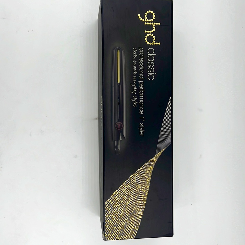 GHD CLASSIC 1" Flat Iron Open.Box Gently used look New"